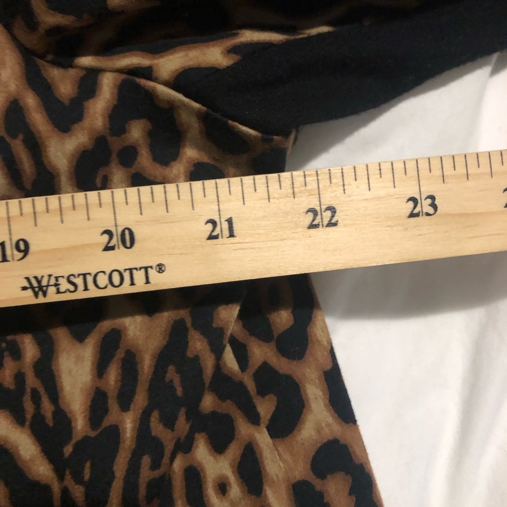 Torrid Leopard Print Jacket Euc 1200 - image 3